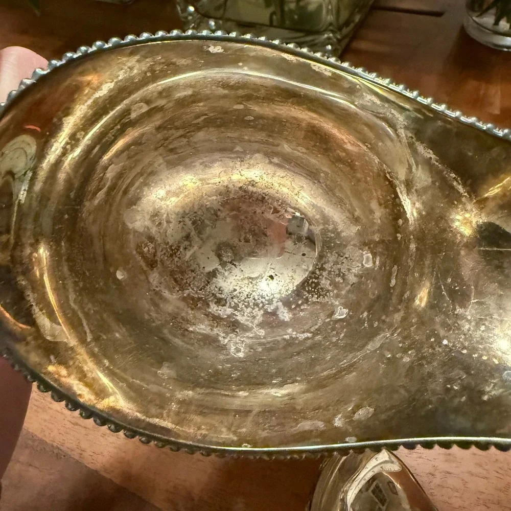 International Silver Co Gravy Boat‎ and Ladle Set Beaded Rim Silverplate Vintage